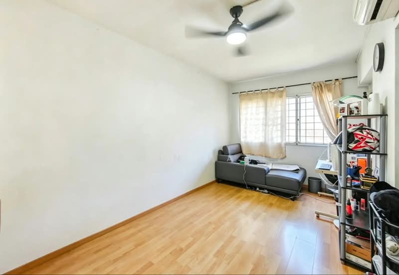 432 Bukit Panjang Ring Road, 432 Bukit Panjang Ring Road, 4 Bedrooms, 1,313 sqft, HDB Flat For Sale, by Irwin Hafiz, 500214783 - Living Room - PropertyGuru.com.sg