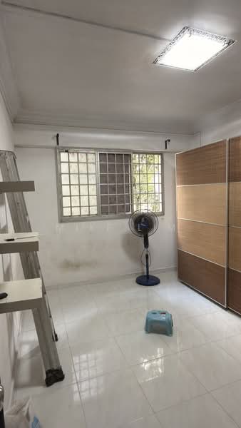 437 Woodlands Street 41, 437 Woodlands Street 41, 3 Bedrooms, 904 sqft, HDB Flat For Sale, by Mike Lim, 500214789 - Common Rm 1 - PropertyGuru.com.sg
