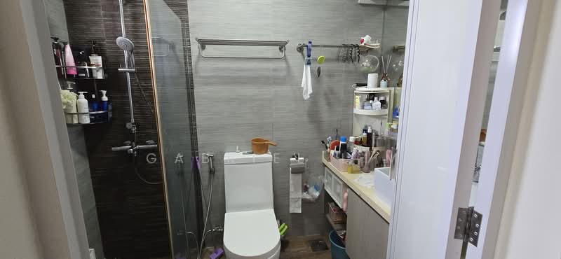 5A Marsiling Drive, 5A Marsiling Drive, 3 Bedrooms, 1,184 sqft, HDB Flat For Sale, by Gabriel Lim, 500214796 - Master Bathroom - PropertyGuru.com.sg