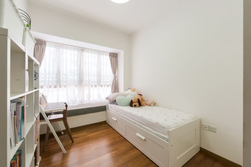 Waterfront Gold, 756 Bedok Reservoir Road, 4 Bedrooms, 1,378 sqft, Condominium For Sale, by Jolin Toh, 500214804 - Bedroom - PropertyGuru.com.sg