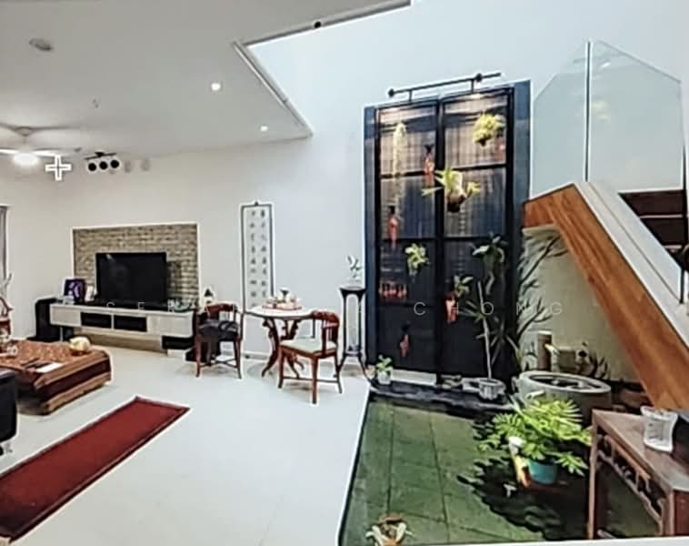 1KM NYPS - BEAUTIFUL UNBLOCK VIEW! >>9.8.2.8.0.0.6.4, Shamrock park/Namly Dr/Namly Rise/Namly Ave/Namly Place, 4 Bedrooms, 3,000 sqft, Semi-Detached House For Sale, by Seraphina Chong, 500214812 - Living Room - PropertyGuru.com.sg