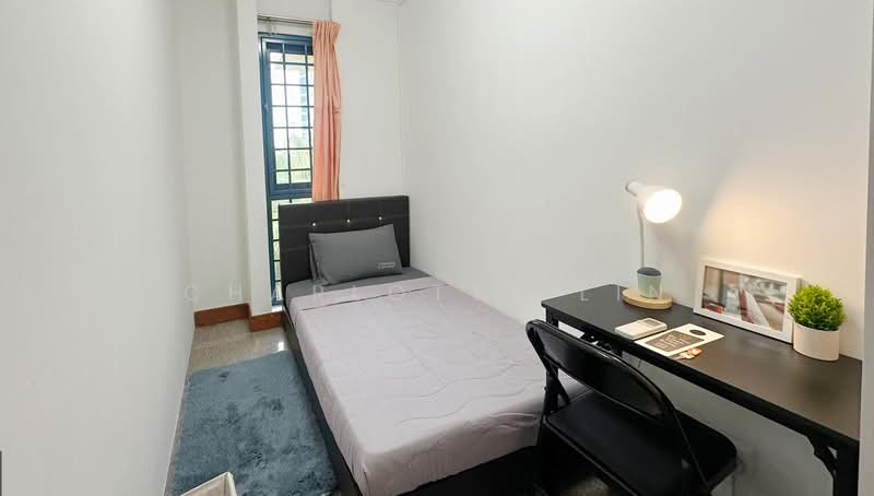 Westcove Condo, 10 West Coast Crescent, Room Rental, 100 sqft, Condominium For Rent, by Charlotte Lin, 500214816 - Room 3 - PropertyGuru.com.sg