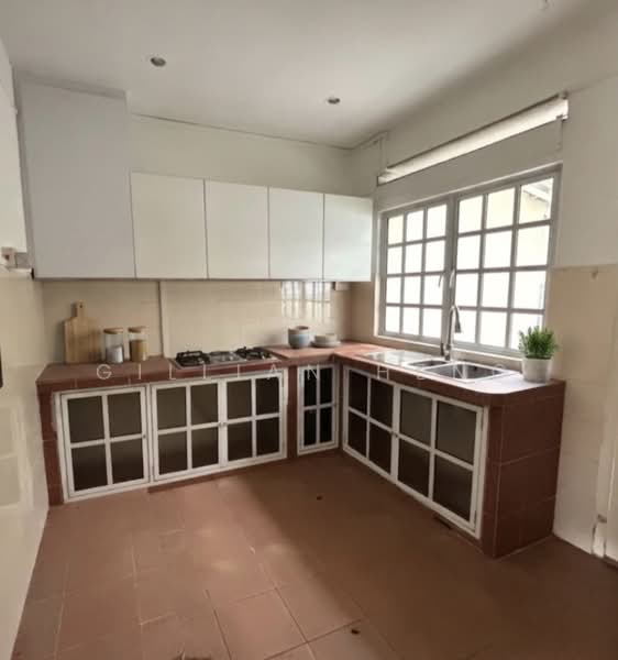 Landed house, Semi-d near King Albert MRT, Hua Guan, Bee San, 3 Bedrooms, 2,000 sqft, Semi-Detached House For Rent, by Gillian Heng, 500214827 - Kitchen - PropertyGuru.com.sg