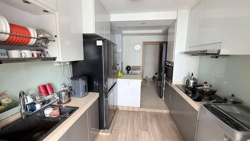 282 Tampines Street 22, 282 Tampines Street 22, 3 Bedrooms, 1,119 sqft, HDB Flat For Sale, by Janice Lee, 500214858 - Kitchen - PropertyGuru.com.sg