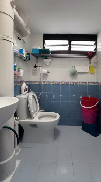 321 Ang Mo Kio Avenue 1, 321 Ang Mo Kio Avenue 1, 3 Bedrooms, 786 sqft, HDB Flat For Sale, by Margaret Tan, 500214869 - Bathroom - PropertyGuru.com.sg
