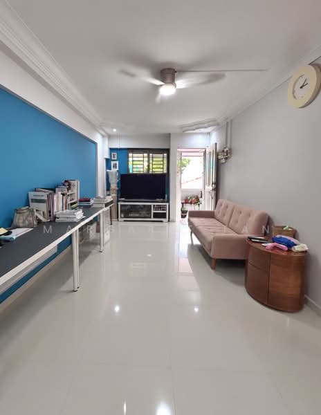 321 Ang Mo Kio Avenue 1, 321 Ang Mo Kio Avenue 1, 3 Bedrooms, 786 sqft, HDB Flat For Sale, by Margaret Tan, 500214869 - Living Room - PropertyGuru.com.sg