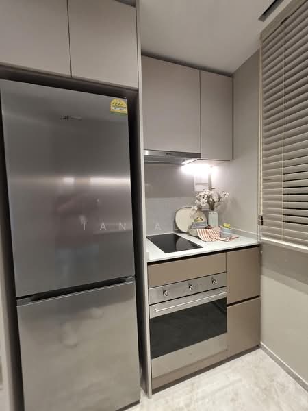 Dunearn House, 764 Dunearn Road, 2 Bedrooms, 657 sqft, Condominium For Sale, by Tan Alan, 500214896 - Kitchen - PropertyGuru.com.sg