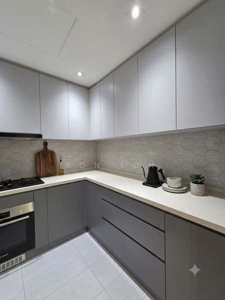 Evania, 389 Upper Paya Lebar Road, 3 Bedrooms, 1,292 sqft, Apartment For Sale, by Ron Toh, 500214918 - Kitchen - PropertyGuru.com.sg