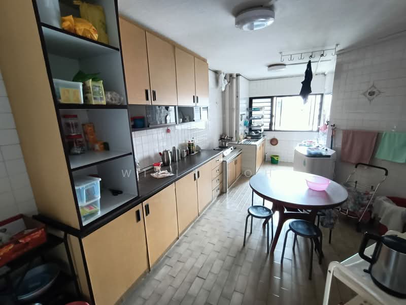 135 Lorong Ah Soo, 135 Lorong Ah Soo, Room Rental, 180 sqft, HDB Flat For Rent, by Willy Toh, 500214919 - Kitchen - PropertyGuru.com.sg