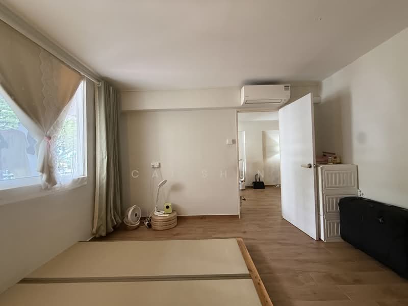 109 Lorong 1 Toa Payoh, 109 Lorong 1 Toa Payoh, 2 Bedrooms, 700 sqft, HDB Flat For Rent, by CAI SHEN, 500214935 - Bedroom - PropertyGuru.com.sg