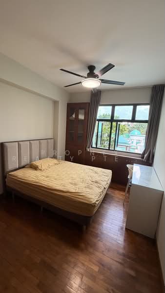 Eastvale, 33 Pasir Ris Drive 3, Room Rental, 120 sqft, Condominium For Rent, by RYAN CHEN ZIHAO, 500214937 - Bedroom - PropertyGuru.com.sg