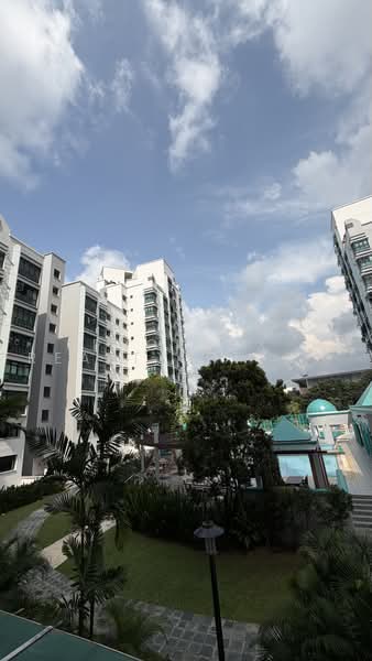 Eastvale, 33 Pasir Ris Drive 3, Room Rental, 120 sqft, Condominium For Rent, by RYAN CHEN ZIHAO, 500214937 - Exterior - PropertyGuru.com.sg