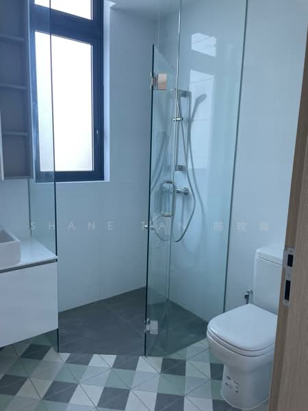Kovan Jewel, 51 Kovan Road, 1 Bedroom, 624 sqft, Condominium For Sale, by Shane Tan 陈玫璇, 500214945 - Bathroom - PropertyGuru.com.sg