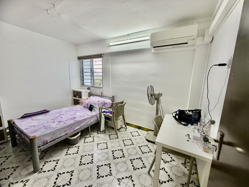 405 Ang Mo Kio Avenue 10, 405 Ang Mo Kio Avenue 10, 3 Bedrooms, 990 sqft, HDB Flat For Sale, by Sophia Ong, 500214949 - Bedroom - PropertyGuru.com.sg