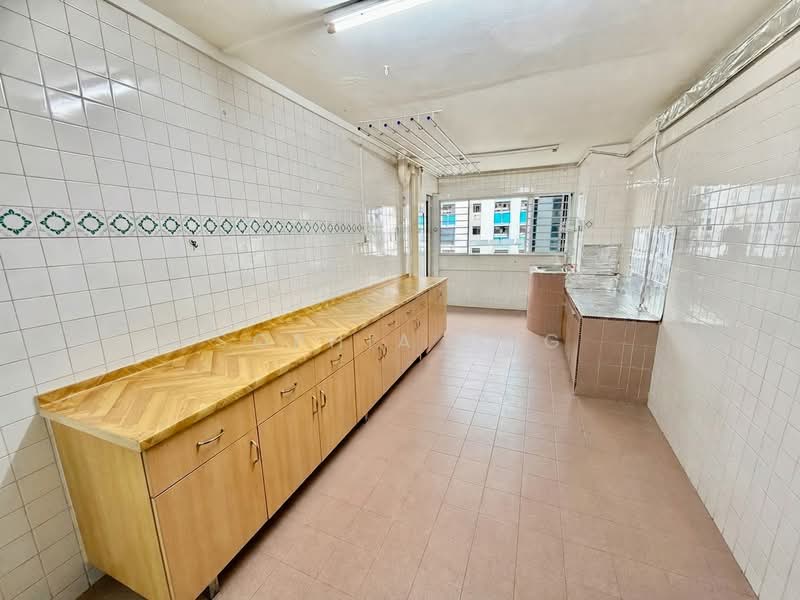 405 Ang Mo Kio Avenue 10, 405 Ang Mo Kio Avenue 10, Ang Mo Kio / Bishan / Thomson, 3 Bedrooms, 990 sqft, HDB Flat For Sale, by Sophia Ong, 500214949 - Kitchen - PropertyGuru.com.sg