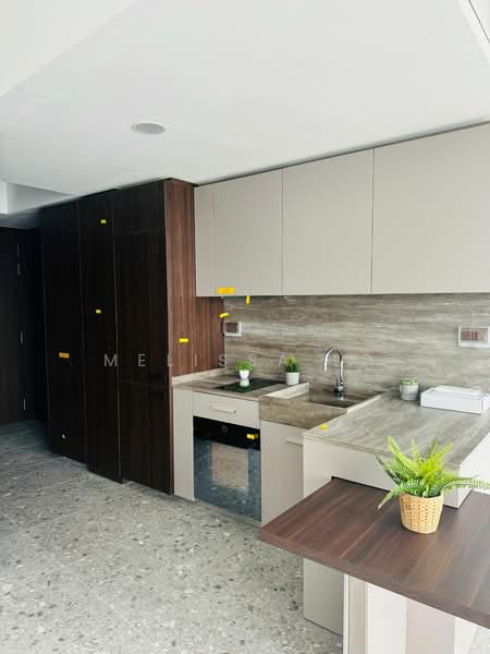 One Pearl Bank, 1 Pearl Bank, Studio, 431 sqft, Condominium For Sale, by Melissa Lo, 500214950 - Kitchen - PropertyGuru.com.sg