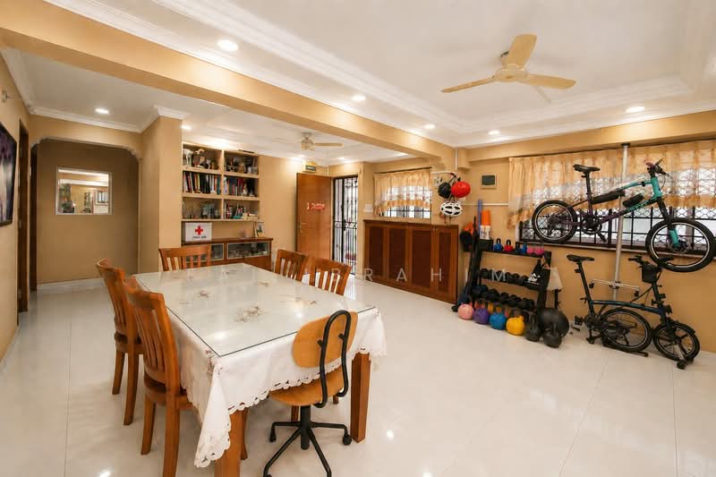 107 Jurong East Street 13, 107 Jurong East Street 13, 4 Bedrooms, 1,452 sqft, HDB Flat For Sale, by Fai Ibrahim, 500214955 - Dining Room - PropertyGuru.com.sg