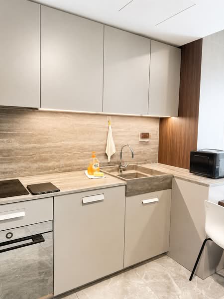 One Pearl Bank, 1 Pearl Bank, 2 Bedrooms, 743 sqft, Condominium For Sale, by Alex Yew, 500214964 - Kitchen - PropertyGuru.com.sg