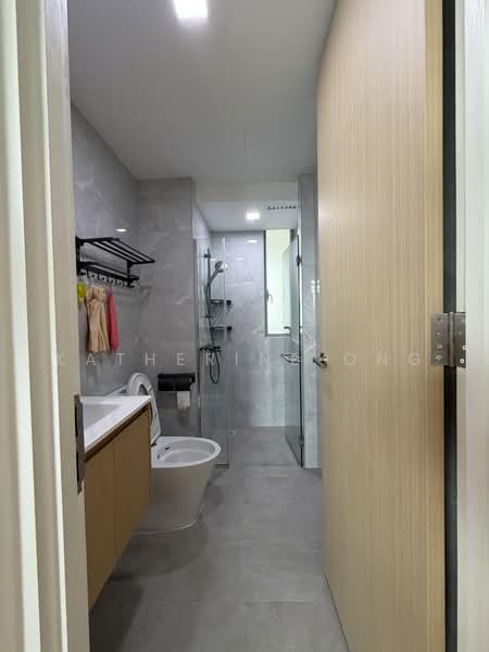 The Chuan, 31 Lorong chuan, Room Rental, 150 sqft, Condominium For Rent, by Katherine Ong, 500214971 - Bathroom - PropertyGuru.com.sg