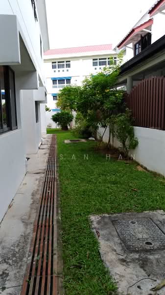 Lorong penchalak, Lorong Penchalak, 4 Bedrooms, 3,000 sqft, Semi-Detached House For Rent, by Su-san Han, 500214973 - Exterior - PropertyGuru.com.sg