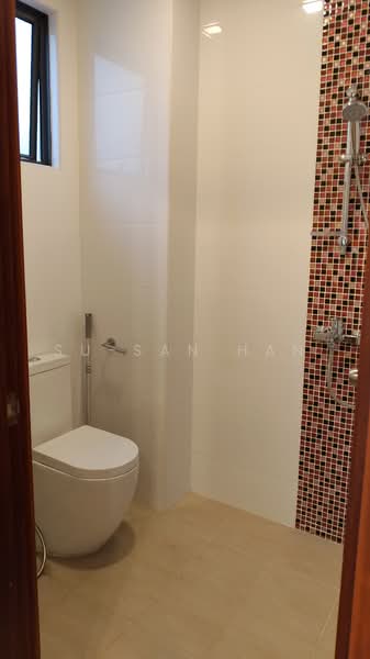 Lorong penchalak, Lorong Penchalak, 4 Bedrooms, 3,000 sqft, Semi-Detached House For Rent, by Su-san Han, 500214973 - Bathroom - PropertyGuru.com.sg