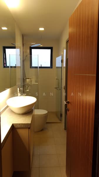 Lorong penchalak, Lorong Penchalak, 4 Bedrooms, 3,000 sqft, Semi-Detached House For Rent, by Su-san Han, 500214973 - Bathroom - PropertyGuru.com.sg
