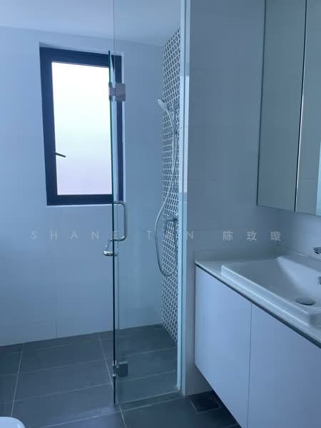Kovan Jewel, 51 Kovan Road, 4 Bedrooms, 1,991 sqft, Condominium For Sale, by Shane Tan 陈玫璇, 500214981 - Bathroom - PropertyGuru.com.sg
