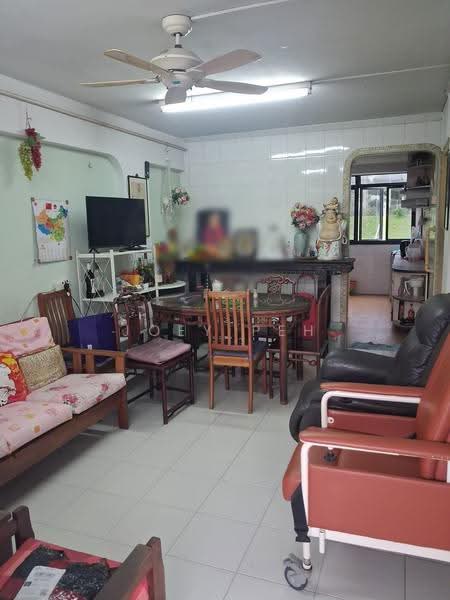 99 Commonwealth Crescent, 99 Commonwealth Crescent, Alexandra / Commonwealth, 2 Bedrooms, 689 sqft, HDB Flat For Sale, by Joey Peh, 500214982 - Living Room - PropertyGuru.com.sg