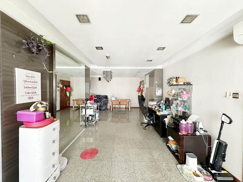 Aquarius By The Park, 15 Bedok Reservoir View, 3 Bedrooms, 1,323 sqft, Condominium For Sale, by Teddy Ng Yu Ming, 500214991 - Living Room - PropertyGuru.com.sg