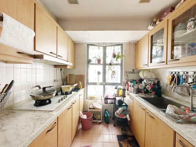 Aquarius By The Park, 15 Bedok Reservoir View, 3 Bedrooms, 1,323 sqft, Condominium For Sale, by Teddy Ng Yu Ming, 500214991 - Kitchen - PropertyGuru.com.sg