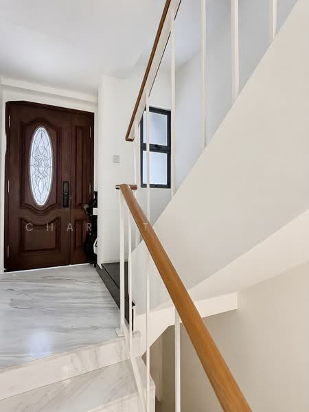 Kew Gate, Limau Garden, 3 Bedrooms, 2,325 sqft, Cluster House For Sale, by Charlotte Chin, 500214992 - Entrance - PropertyGuru.com.sg