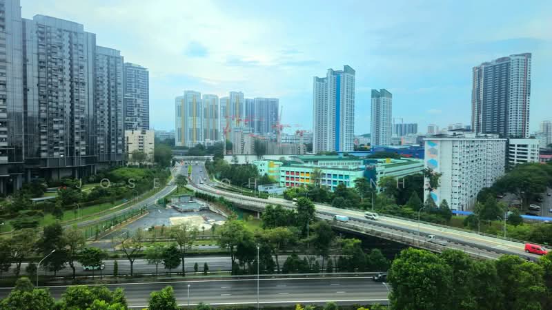 Hundred Trees, 93 West Coast Drive, 1 Bedroom, 484 sqft, Condominium For Sale, by Jose Loh Zhenhao, 500215009 - Exterior - PropertyGuru.com.sg