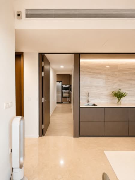 Avenue South Residence, 13 Silat Avenue, 4 Bedrooms, 1,496 sqft, Condominium For Sale, by Delvin Ong, 500215031 - Kitchen - PropertyGuru.com.sg