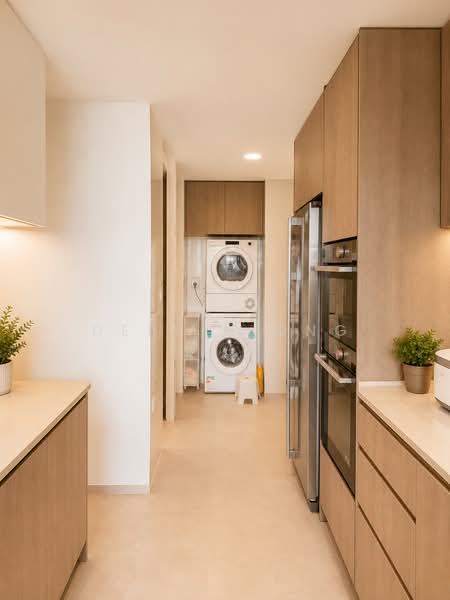 Avenue South Residence, 13 Silat Avenue, 4 Bedrooms, 1,496 sqft, Condominium For Sale, by Delvin Ong, 500215031 - Kitchen - PropertyGuru.com.sg