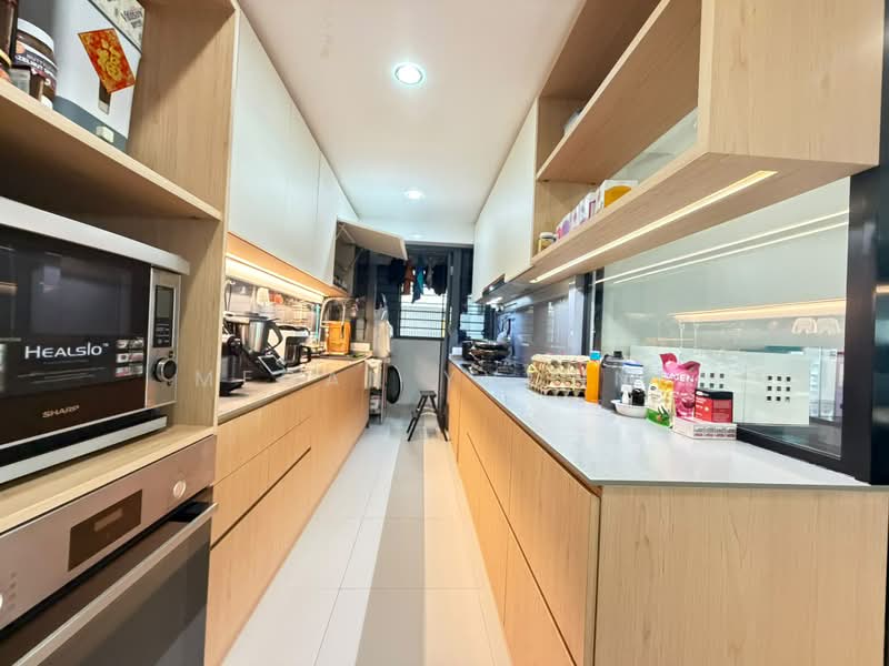 308A Punggol Walk, 308A Punggol Walk, 3 Bedrooms, 1,205 sqft, HDB Flat For Sale, by Megan Yvonne, 500215032 - Kitchen - PropertyGuru.com.sg
