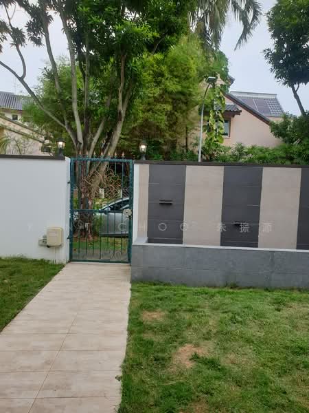Springwood, Springwood Walk, Room Rental, 180 sqft, Terraced House For Rent, by Kent Choo 朱振源, 500215049 - Exterior - PropertyGuru.com.sg