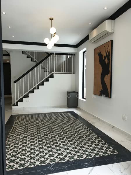 Springwood, Springwood Walk, Room Rental, 180 sqft, Terraced House For Rent, by Kent Choo 朱振源, 500215049 - Interior - PropertyGuru.com.sg