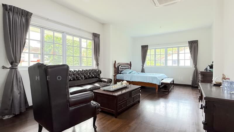 Swiss Club Road GCBA 2-sty Bungalow Short Stroll to Main Road, Jalan Senandong, 6 Bedrooms, 8,000 sqft, Good Class Bungalow For Sale, by Cheong Choon Ghee, 500215050 - Bedroom - PropertyGuru.com.sg