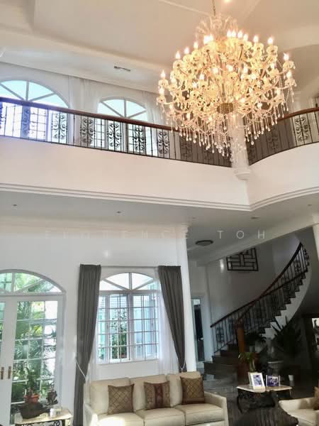 Swettenham road, Swettenham road, 5 Bedrooms, 11,000 sqft, Good Class Bungalow For Sale, by Florence Toh, 500215051 - Living Room - PropertyGuru.com.sg