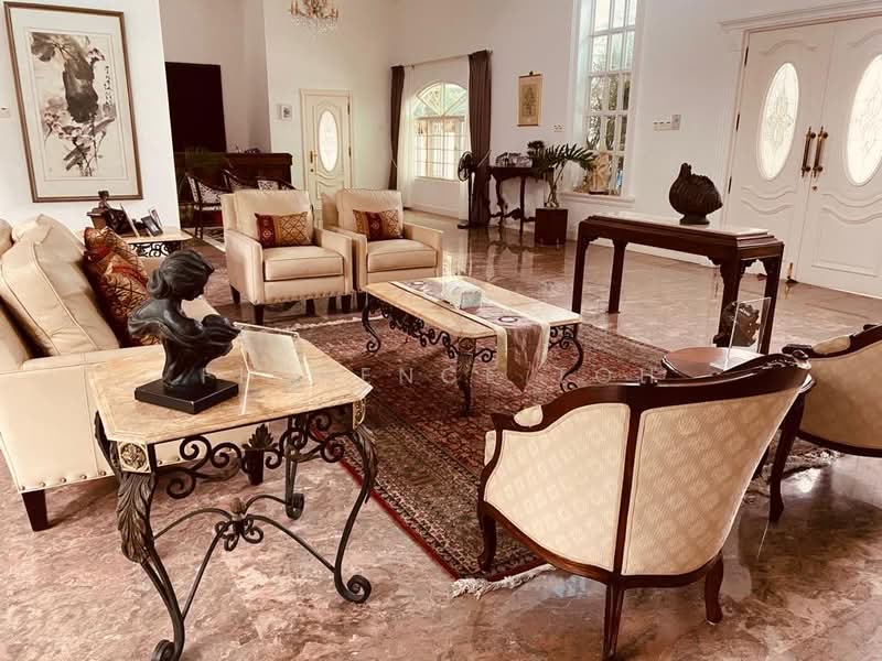 Swettenham road, Swettenham road, 5 Bedrooms, 11,000 sqft, Good Class Bungalow For Sale, by Florence Toh, 500215051 - Living Room - PropertyGuru.com.sg