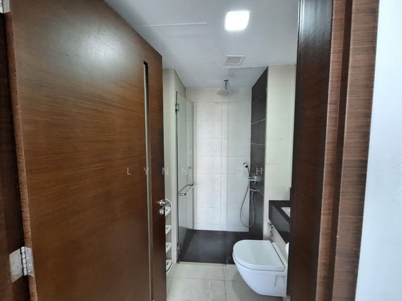 Centra Heights, 455 Sims Avenue, 1 Bedroom, 431 sqft, Condominium For Sale, by Lynn Goh, 500215061 - Bathroom - PropertyGuru.com.sg
