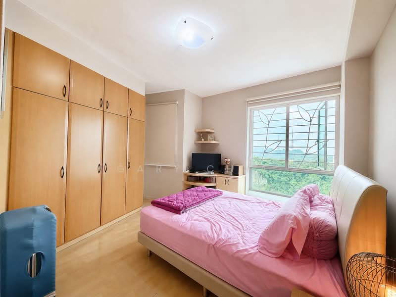 Guilin View, 22 Bukit Batok Street 52, 3 Bedrooms, 1,281 sqft, Condominium For Sale, by Gary Chia, 500215075 - Bedroom - PropertyGuru.com.sg