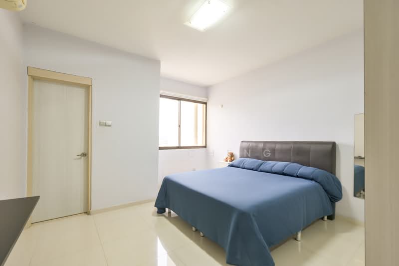 Hillcrest Arcadia, 251 Arcadia Road, 2 Bedrooms, 926 sqft, Condominium For Sale, by Mae Cheng, 500215082 - Bedroom - PropertyGuru.com.sg