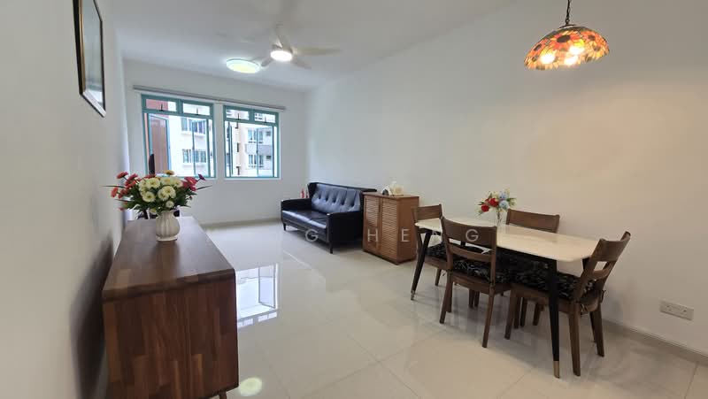 Ballota Park Condo, 152 Mariam Way, 2 Bedrooms, 990 sqft, Condominium For Rent, by Heng Heng, 500215083 - Living Room - PropertyGuru.com.sg