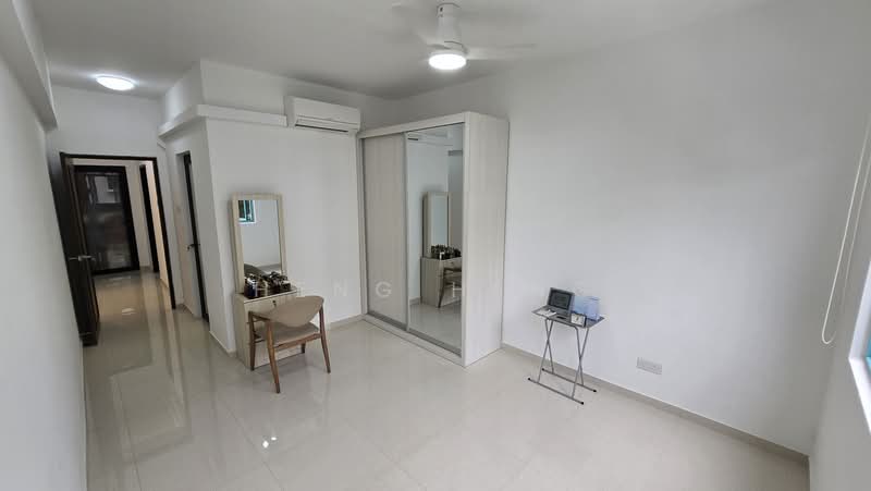 Ballota Park Condo, 152 Mariam Way, 2 Bedrooms, 990 sqft, Condominium For Rent, by Heng Heng, 500215083 - Corridor - PropertyGuru.com.sg
