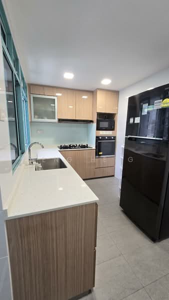 Ballota Park Condo, 152 Mariam Way, 2 Bedrooms, 990 sqft, Condominium For Rent, by Heng Heng, 500215083 - Kitchen - PropertyGuru.com.sg