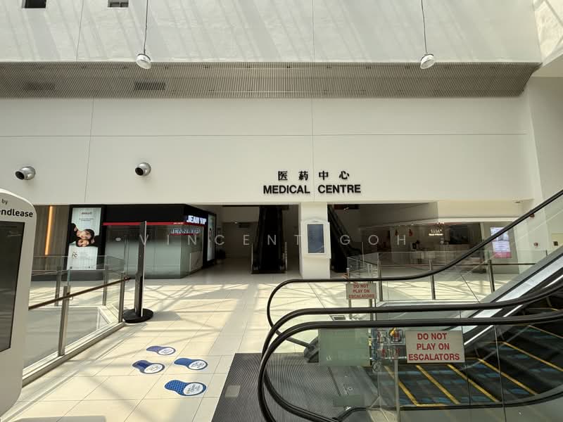 Parkway Parade, 80 Marine Parade Road, East Coast / Marine Parade, 1,076 sqft, Medical For Rent, by Vincent Goh, 500215097 - Interior - CommercialGuru.com.sg