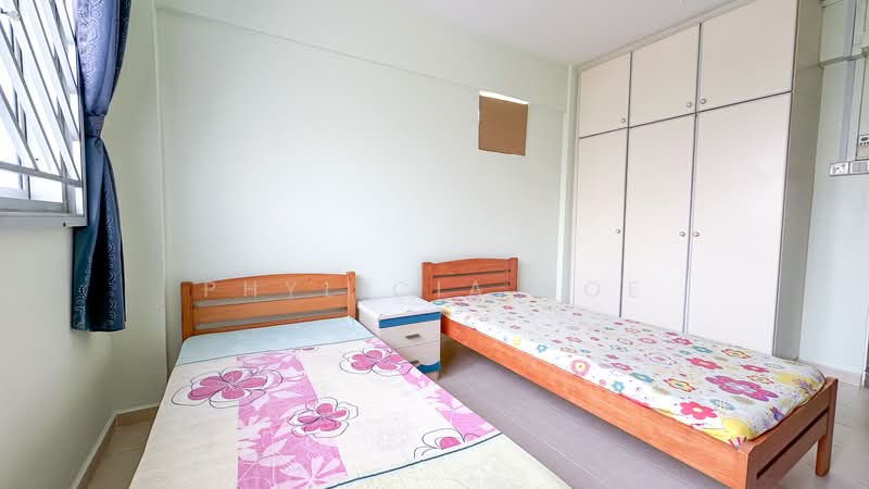 638 Yishun Street 61, 638 Yishun Street 61, Room Rental, 150 sqft, HDB Flat For Rent, by Phylicia Hoe, 500215098 - Bedroom - PropertyGuru.com.sg