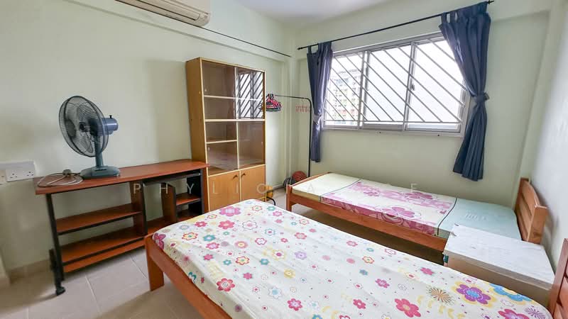 638 Yishun Street 61, 638 Yishun Street 61, Room Rental, 150 sqft, HDB Flat For Rent, by Phylicia Hoe, 500215098 - Bedroom - PropertyGuru.com.sg