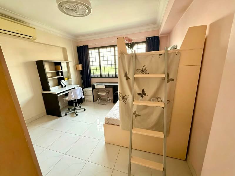 568 Pasir Ris Street 51, 568 Pasir Ris Street 51, 3 Bedrooms, 1,324 sqft, HDB Flat For Sale, by Lucas Gooi, 500215104 - PropertyGuru.com.sg